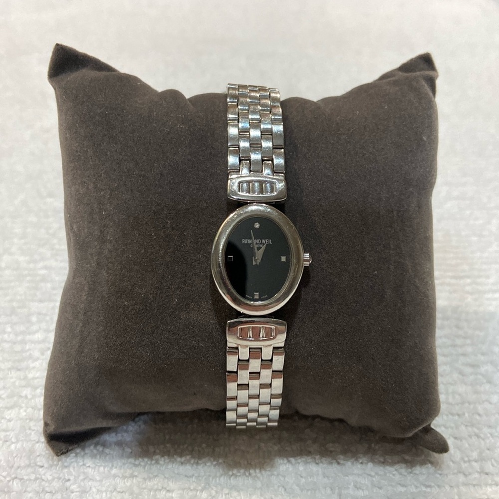Vintage Raymond Weil Ladies Dress Watch